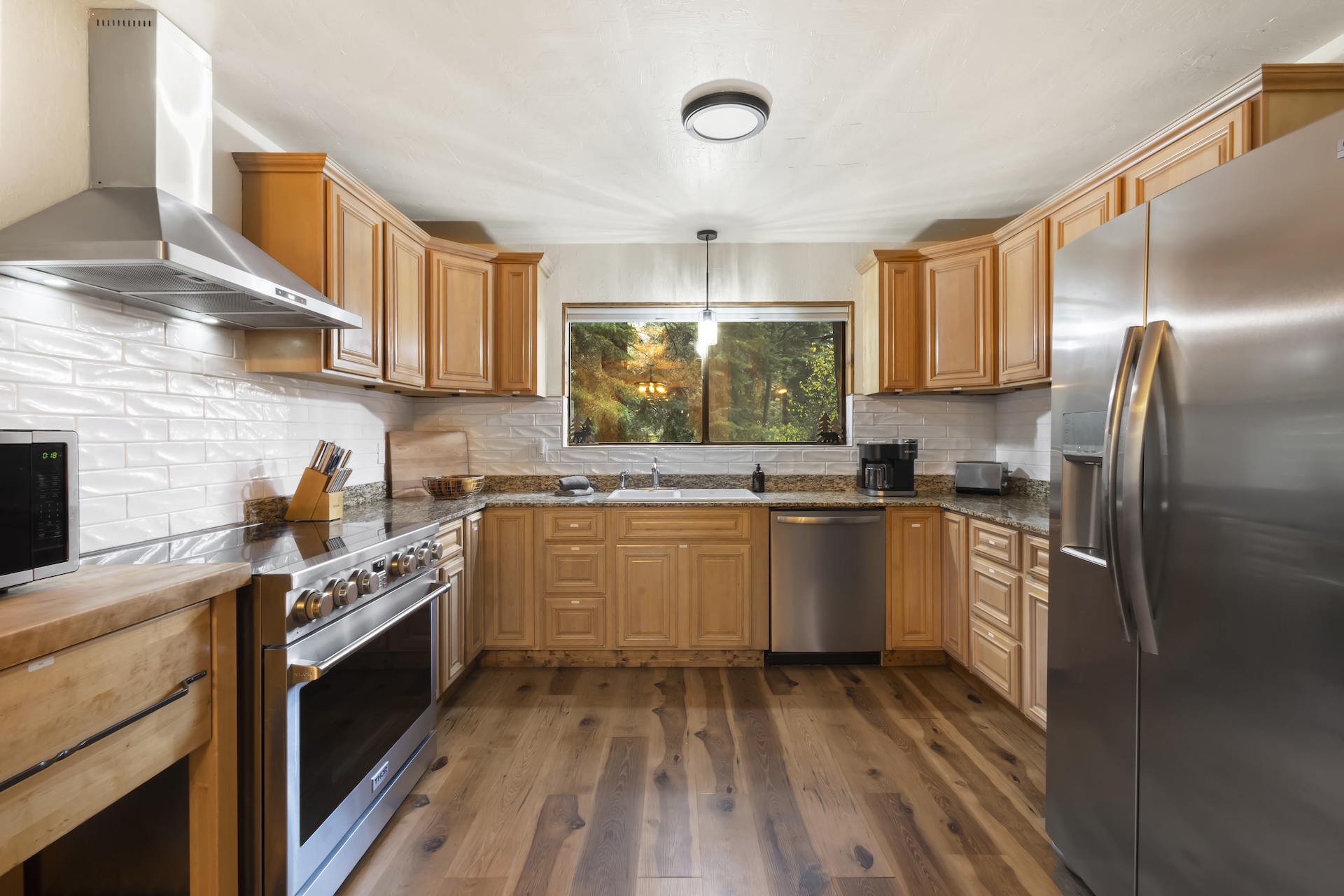 Open concept kitchen with a dining table for 6.
