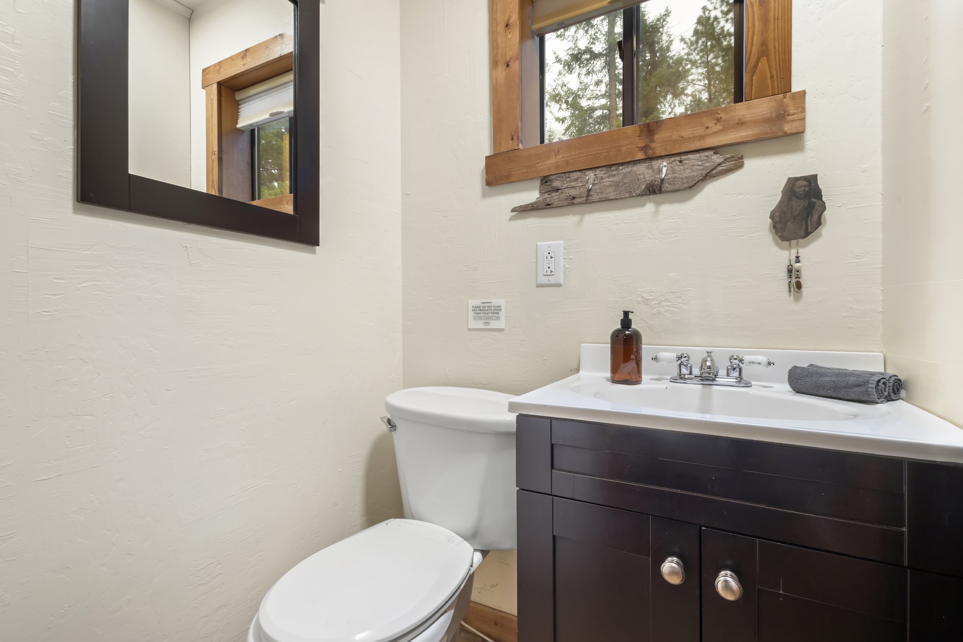 Half bathroom located on main level (2nd floor).