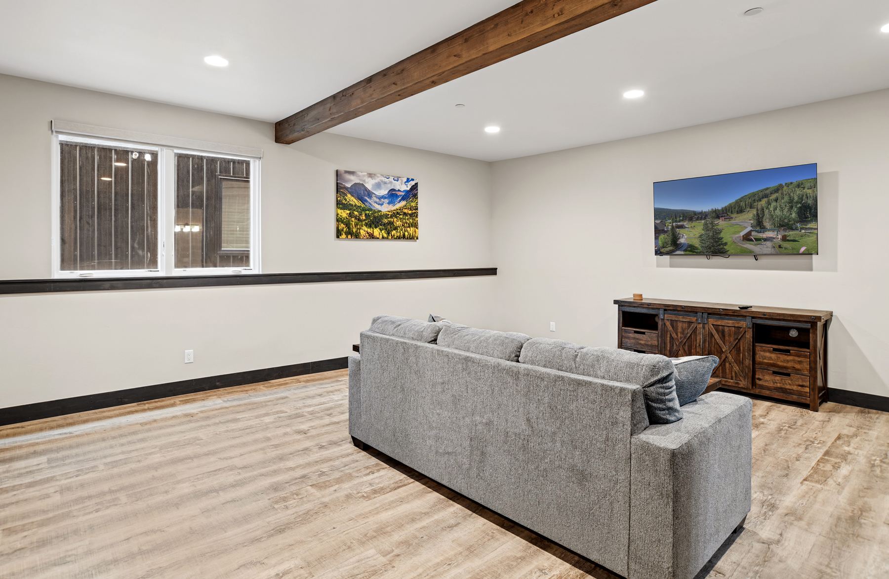 3rd Living Space - Queen Pull Out Sofa (Ground Floor)
