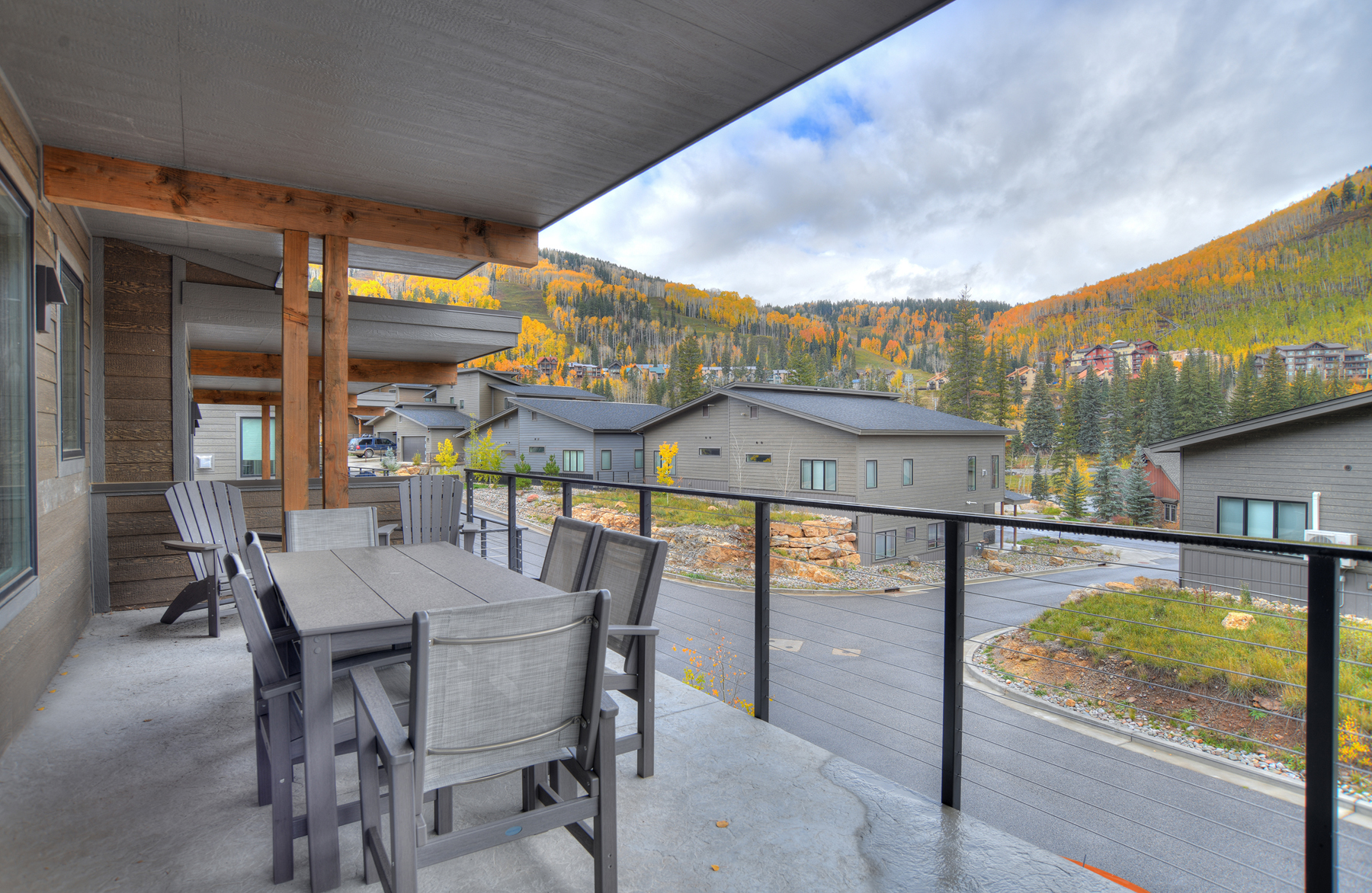 New Townhome across from Purgatory - Views/Deck/Multiple Living Space/Shuttle | Photo 19