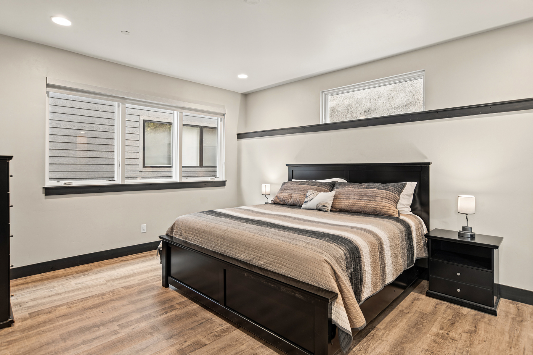Master Bedroom - King (Main Level - 2nd Floor)
