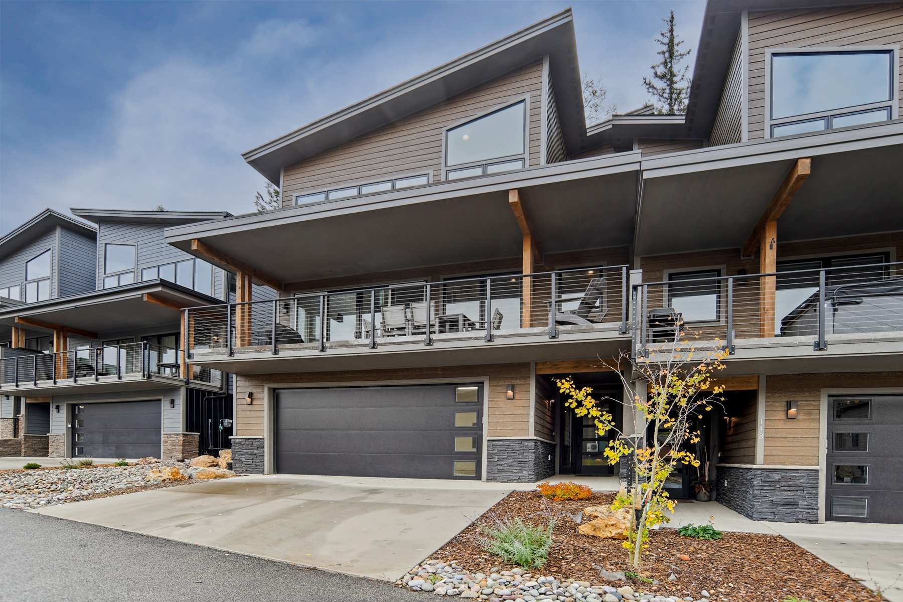 New Townhome across from Purgatory - Views/Deck/Multiple Living Space/Shuttle | Photo 21