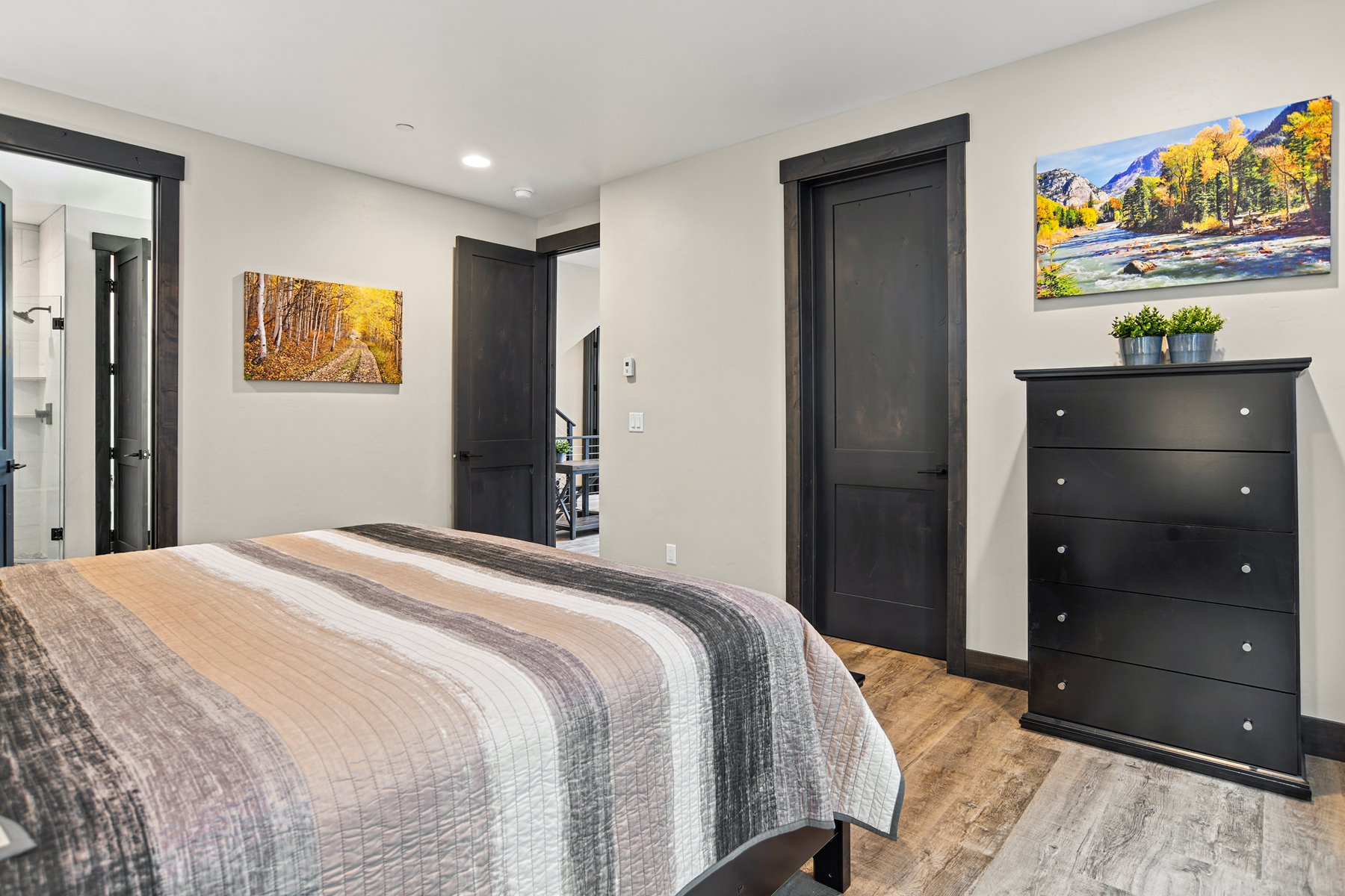 Master Bedroom - King (Main Level - 2nd Floor)