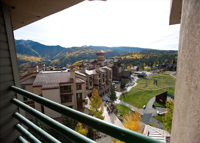 Ski in/Out 7th Floor Penthouse at Purg - Huge Deck w/ Mountain/Slope Views/AC