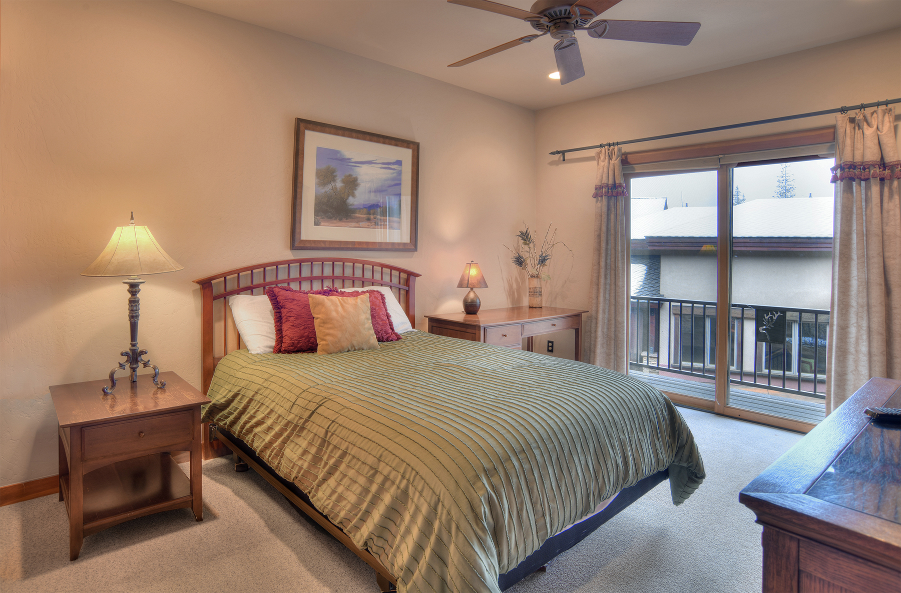 3rd Bedroom - Queen, TV and Deck (2nd Floor)