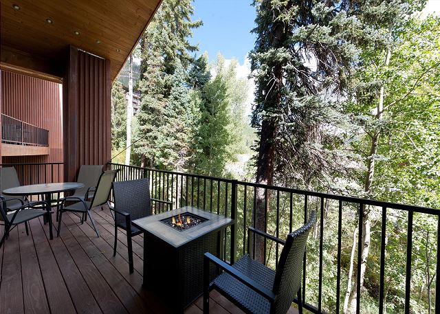 Luxury Townhome - Views - Ski in/Out - End Unit - Fire Pit 6