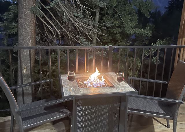 Luxury Townhome - Views - Ski in/Out - End Unit - Fire Pit 7