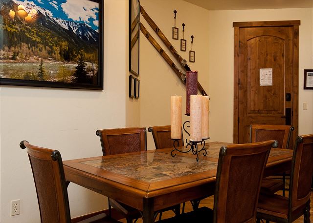 Peregrine Point Condo by the Main Plaza - Walk to Slopes 3