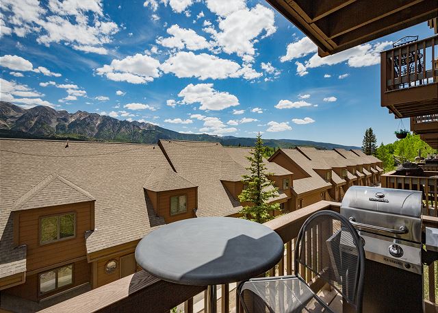Cascade Village Condo - Awesome Views - Heated Pool 10