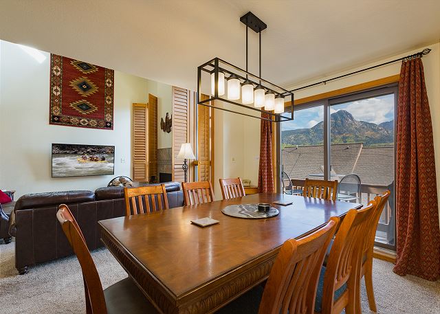 Cascade Village Condo - Awesome Views - Heated Pool 2