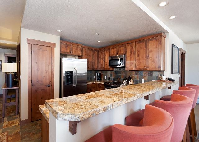 Premier Building at Purgatory - Views - Ski in/Ski Out - Corner Unit 7