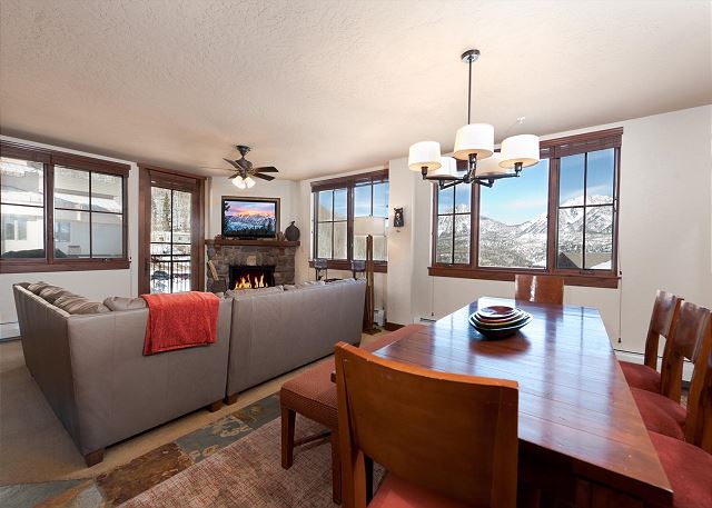 Premier Building at Purgatory - Views - Ski in/Ski Out - Corner Unit 4