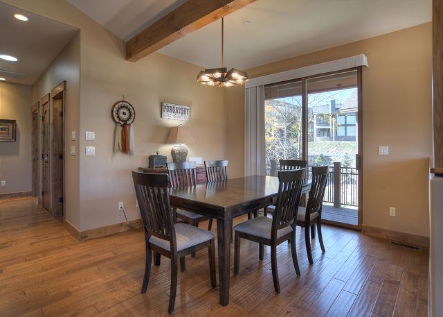 Pet Friendly Home Across from Purgatory - Views - Hot Tub - On Demand Shuttle 9