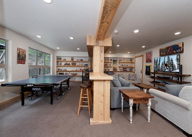 Secluded Mountain Home - 1 Mile to Purg - Hot Tub/Ping Pong Table/Lake Access 10