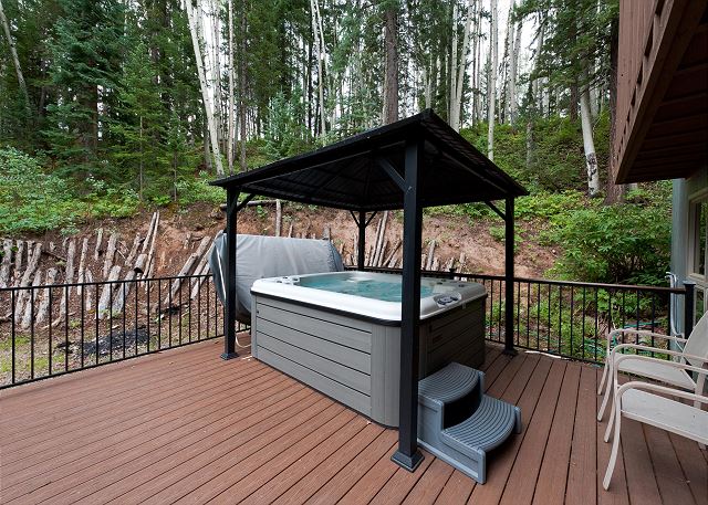 Secluded Mountain Home - 1 Mile to Purg - Hot Tub/Ping Pong Table/Lake Access