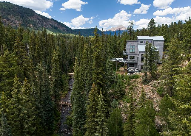 Luxury Home on Creek on 2 Acres - Hot Tub/Sauna/Pool Table/Fire Pit/BBQ Grill 6