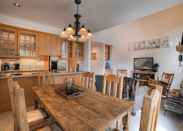 Cascade Village Condo - Views/Heated Pool/Two Decks 6