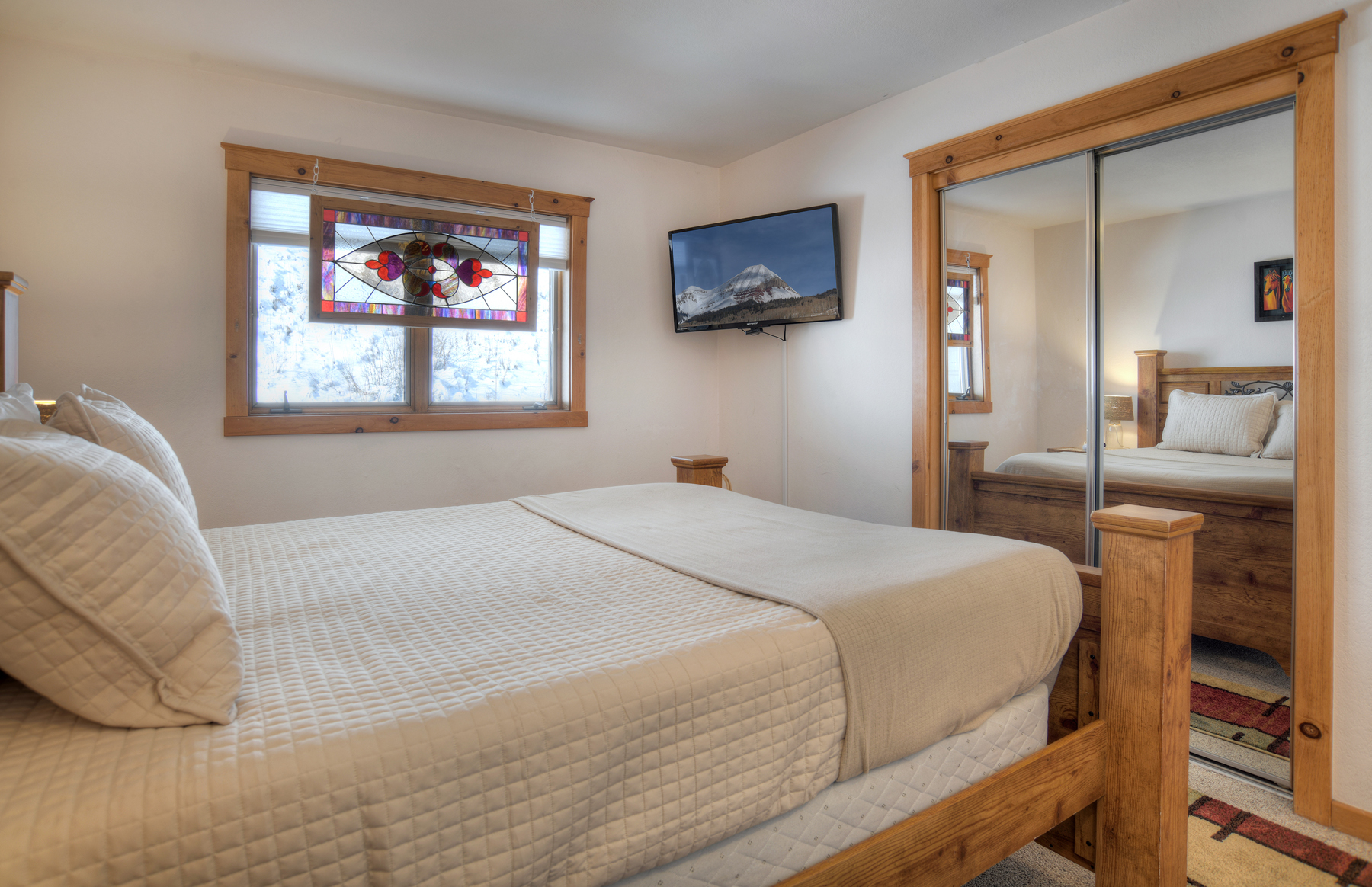 2nd Bedroom - Queen and TV (Main Level)