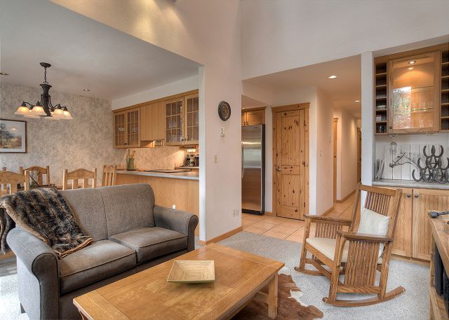 Cascade Village Condo - Views/Heated Pool/Two Decks 2