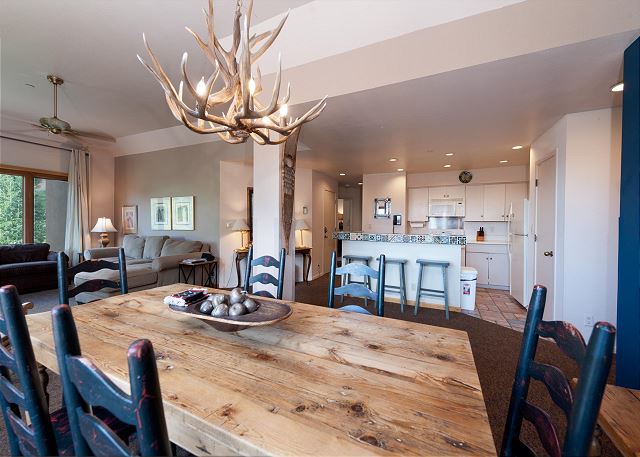 Ski in/Ski Out Condo in Main Plaza - Corner Unit - Views of the Slopes 5