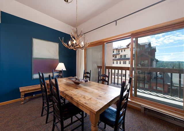 Ski in/Ski Out Condo in Main Plaza - Corner Unit - Views of the Slopes 7