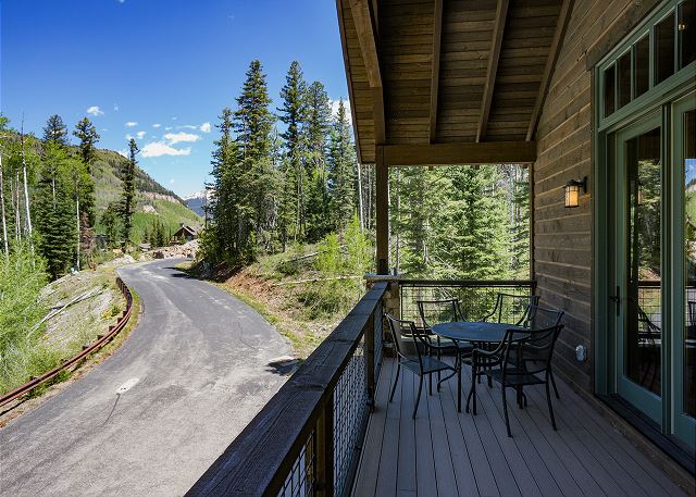 Luxury Home Across from Purgatory with Great Views 4