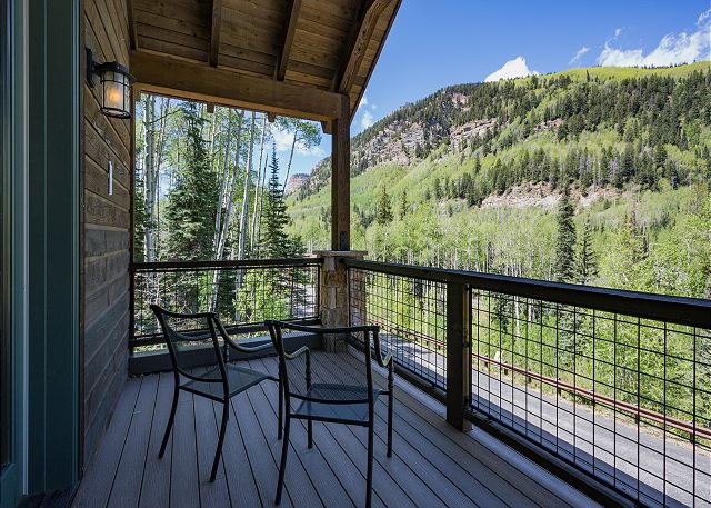 Luxury Home Across from Purgatory with Great Views 3