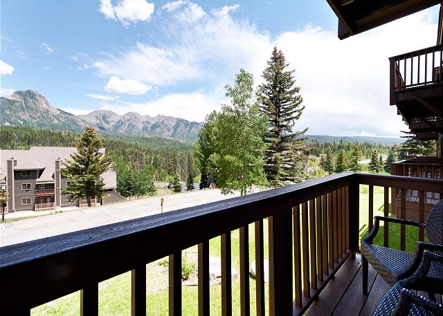 Cascade Village Condo/Two Decks/Views/Heated Pool 4