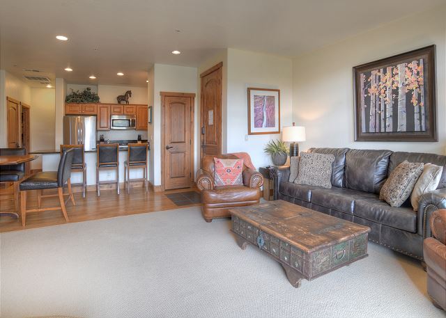 Peregrine Point Condo Steps to Lifts/Main Plaza at Puragatory - Amazing Views 7