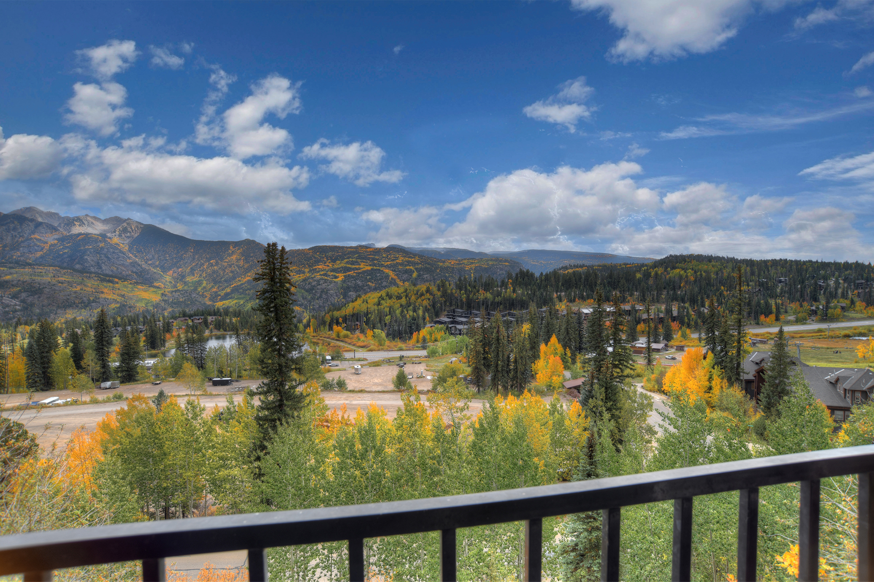 Peregrine Point Condo Steps to Lifts/Main Plaza at Puragatory - Amazing Views | Photo 12