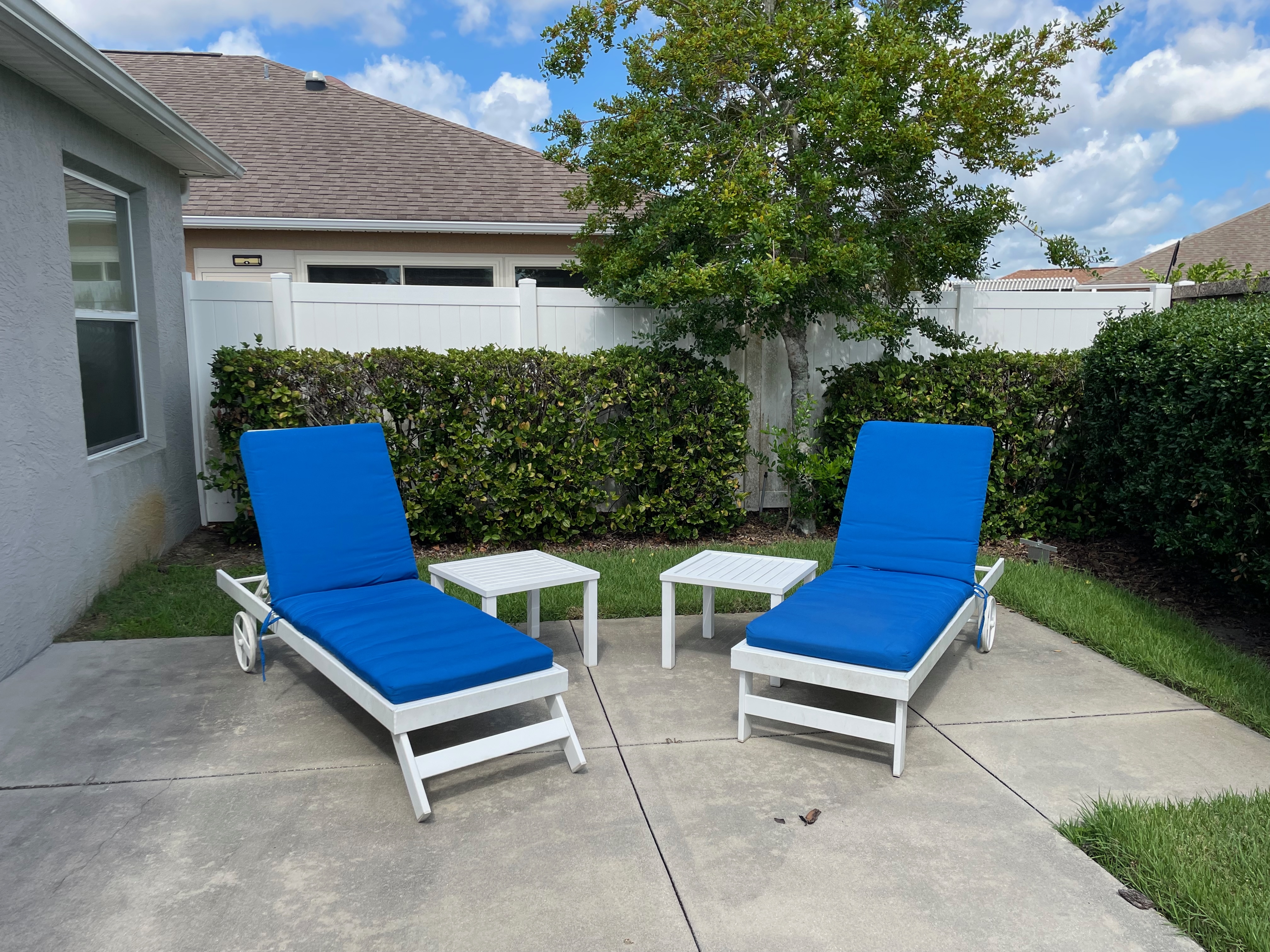 741 Adrienne Way | Photo 3