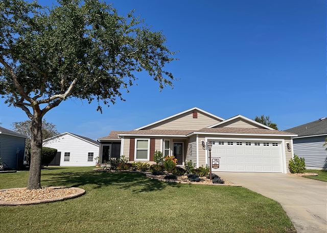 3442 Greenacres Ter