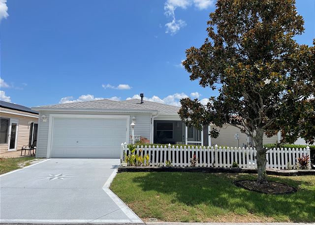 305 Varnville Way