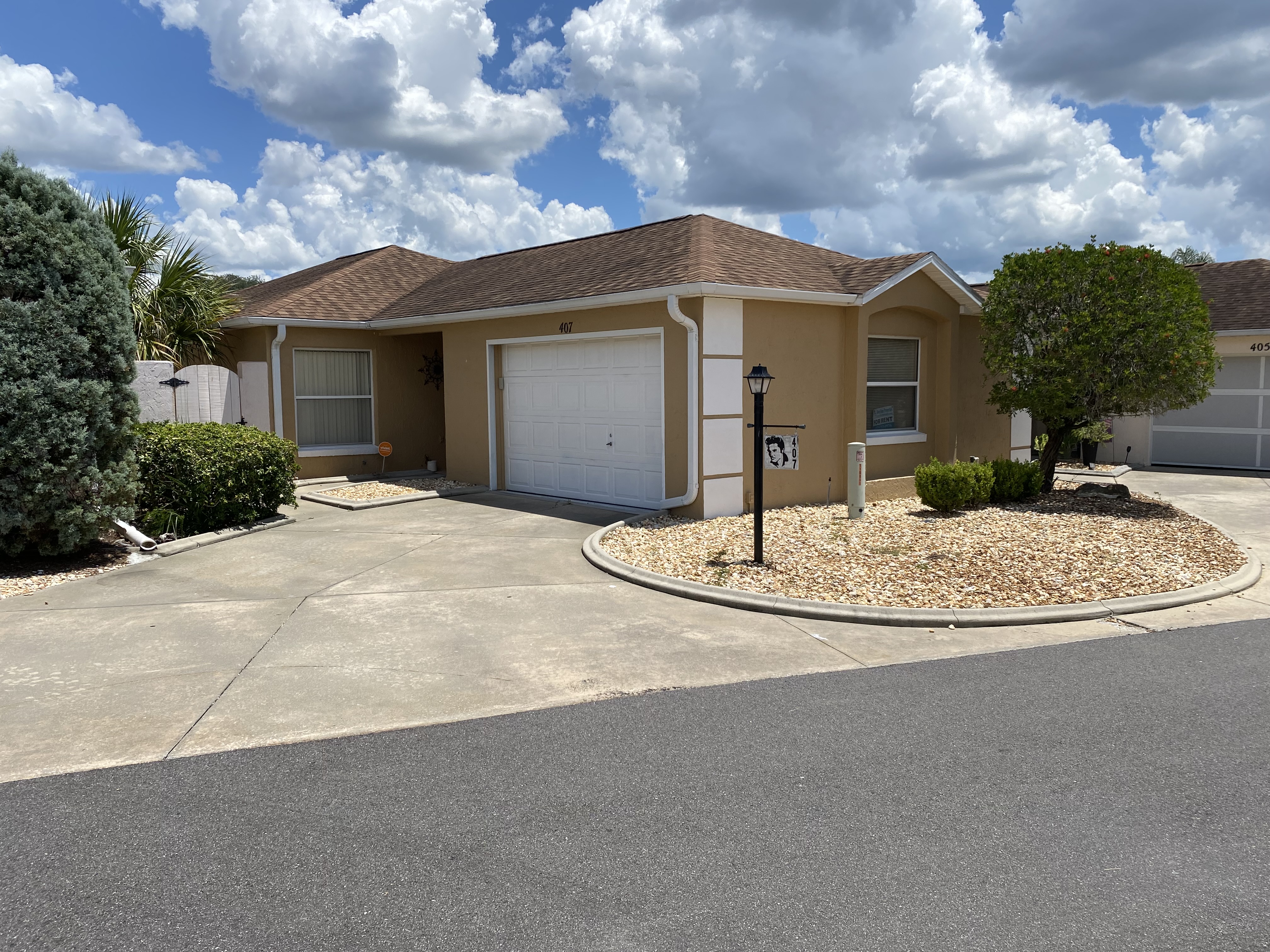 407 Calzada Court