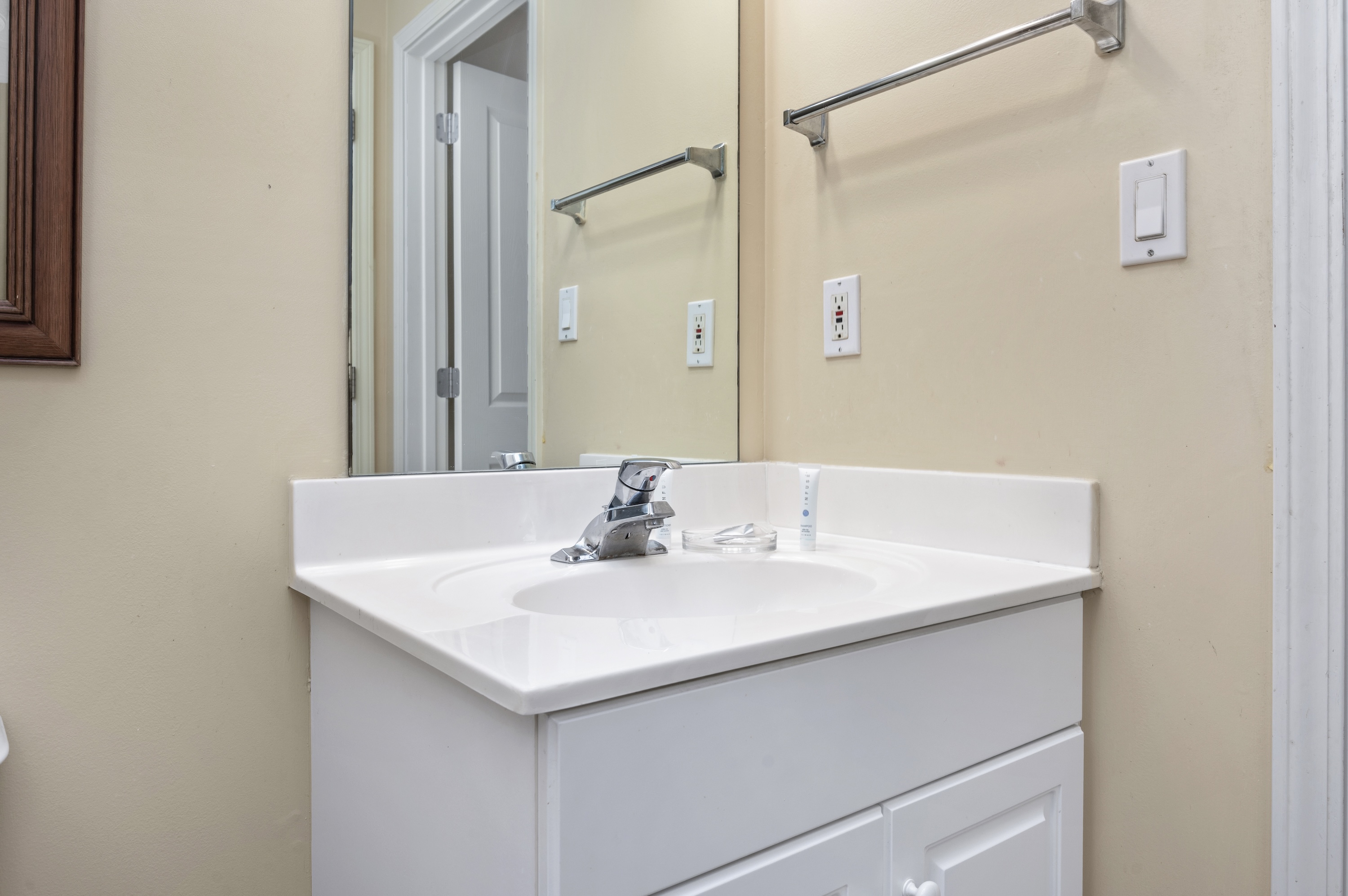 Gulf #516 | Photo 18