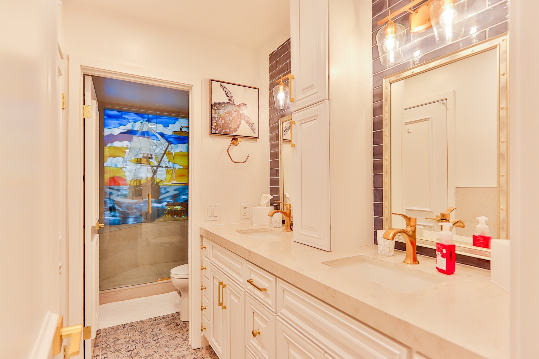 Breathtaking Bungalow - DMST22 23