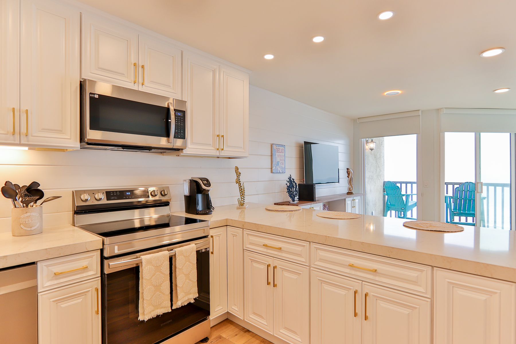 Breathtaking Bungalow - DMST22 9