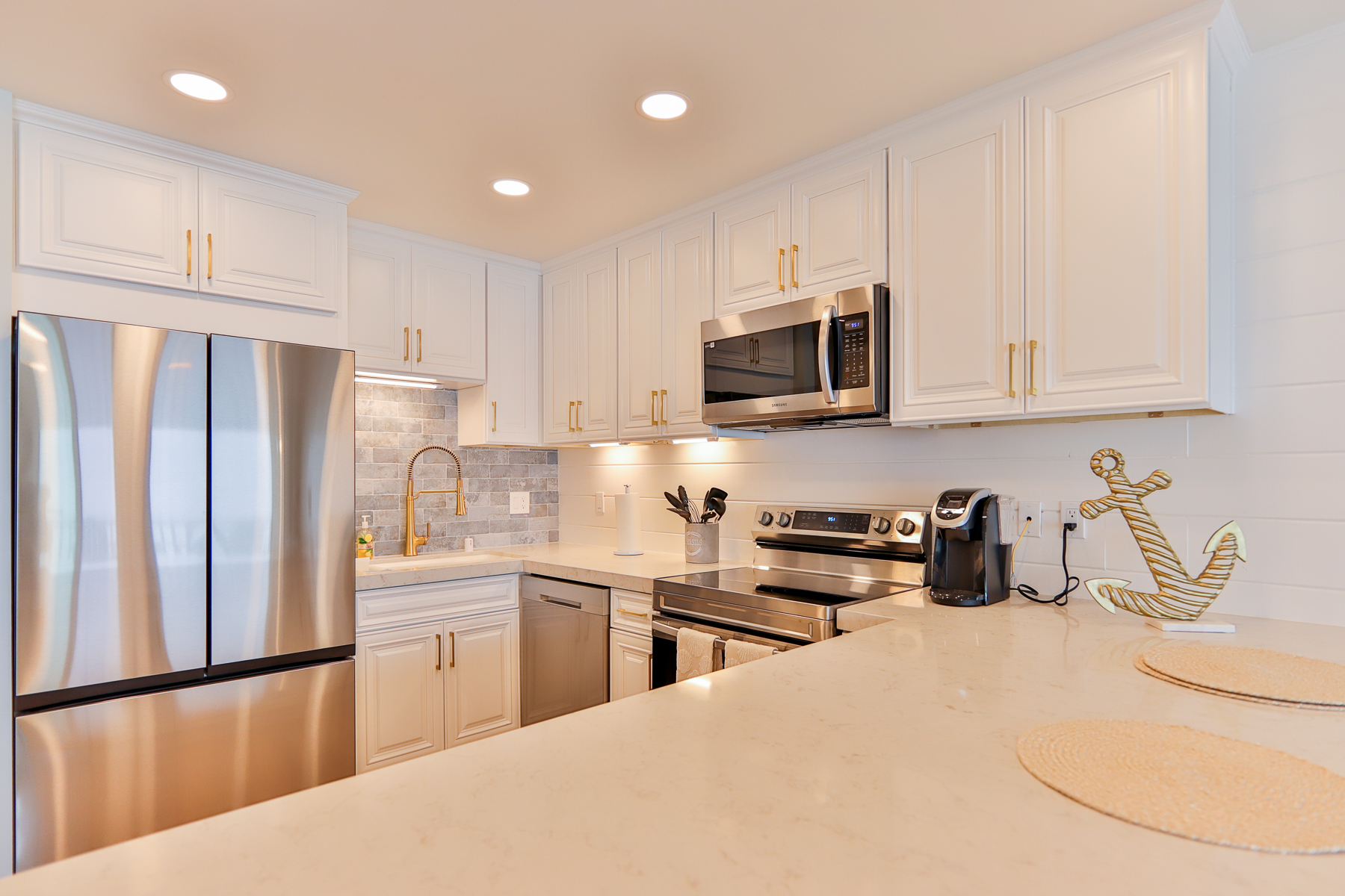 Breathtaking Bungalow - DMST22 10