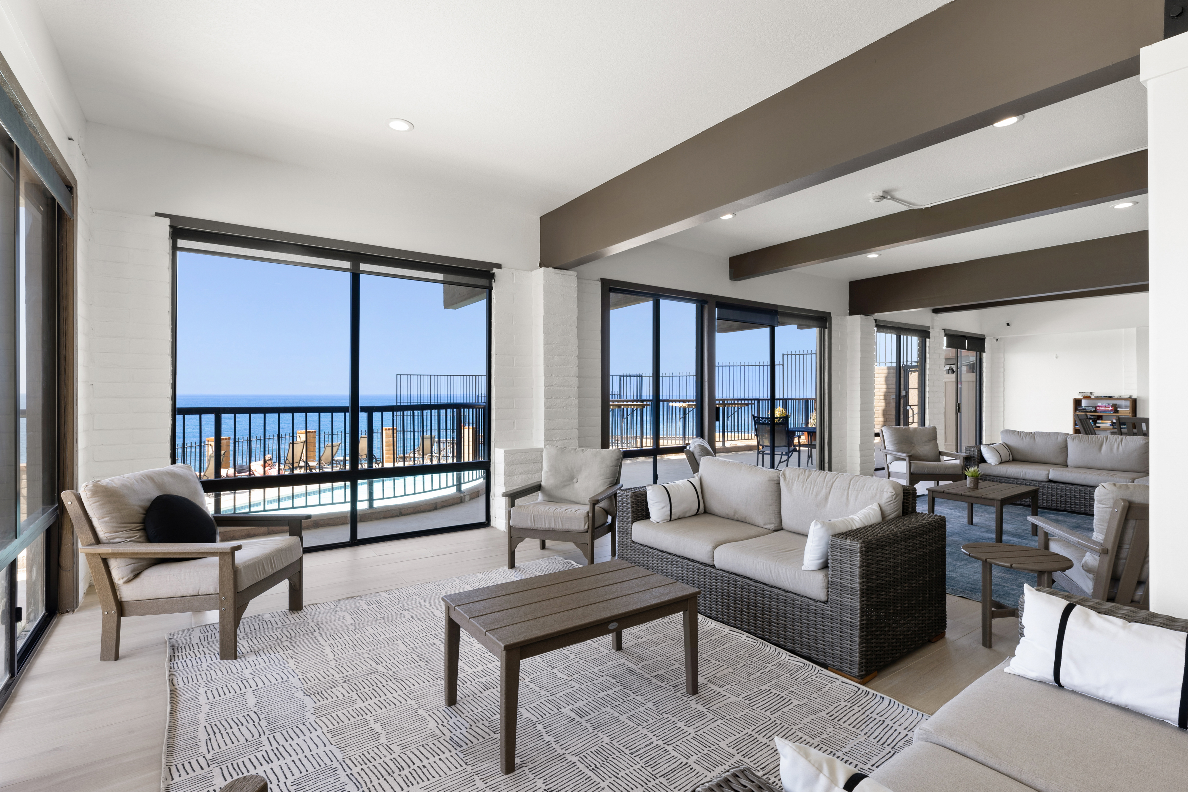 Breathtaking Bungalow - DMST22 34