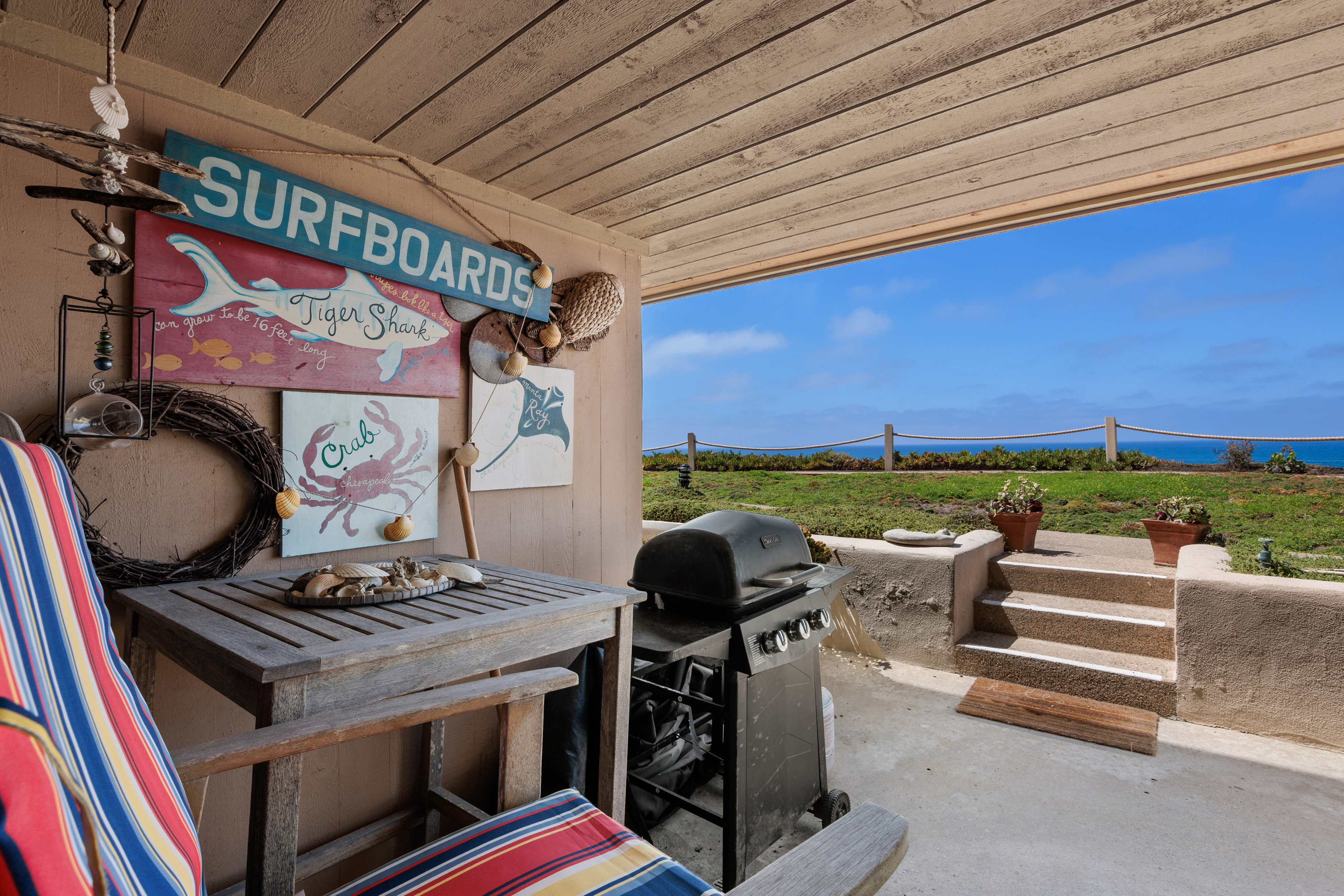 Salty Shores - SUR108 24
