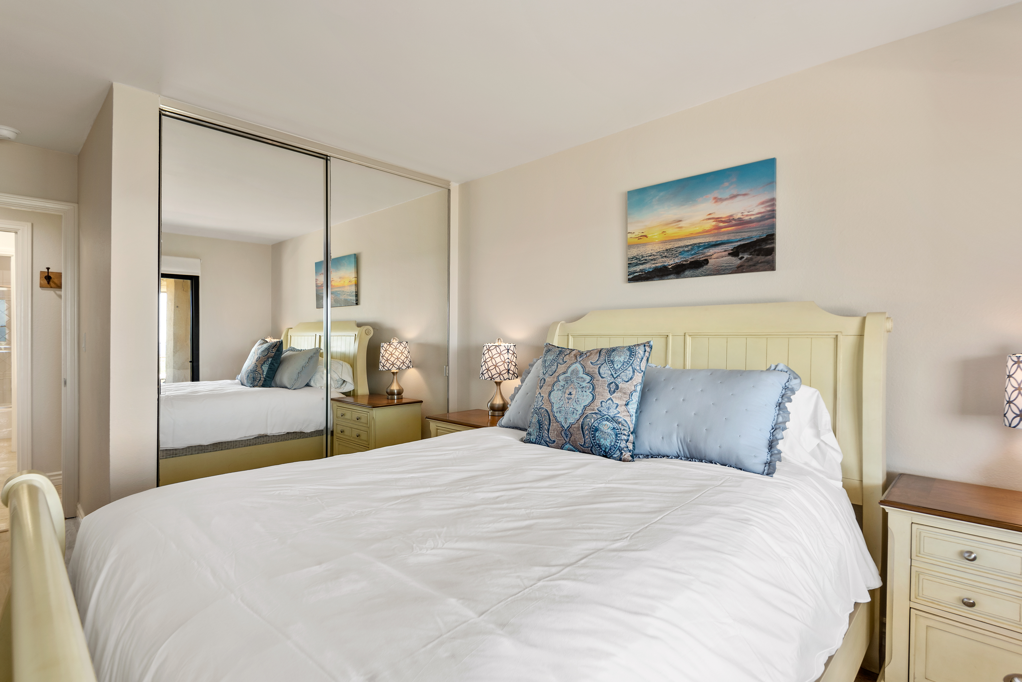 Barefoot Oasis - SUR127 28