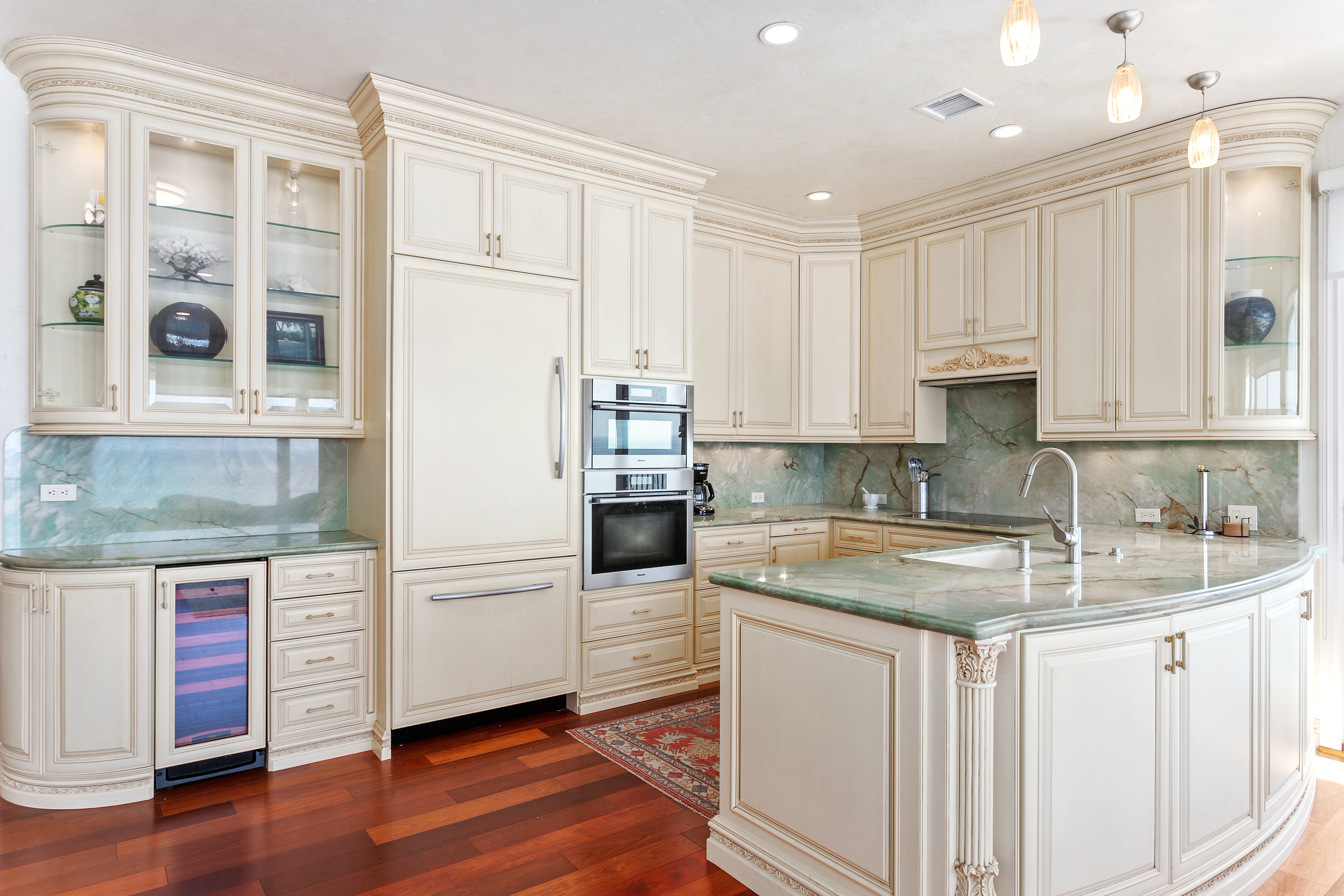 Beach View Beauty - DMBC775D 16