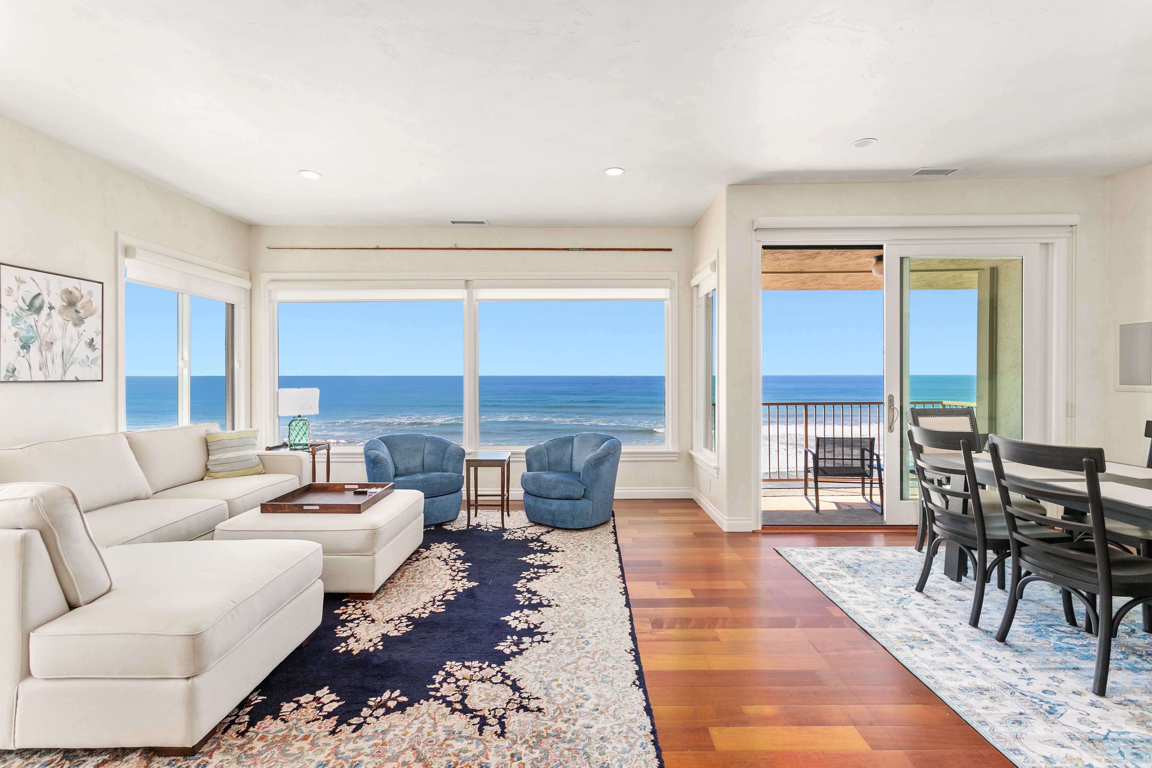 Beach View Beauty - DMBC775D 5