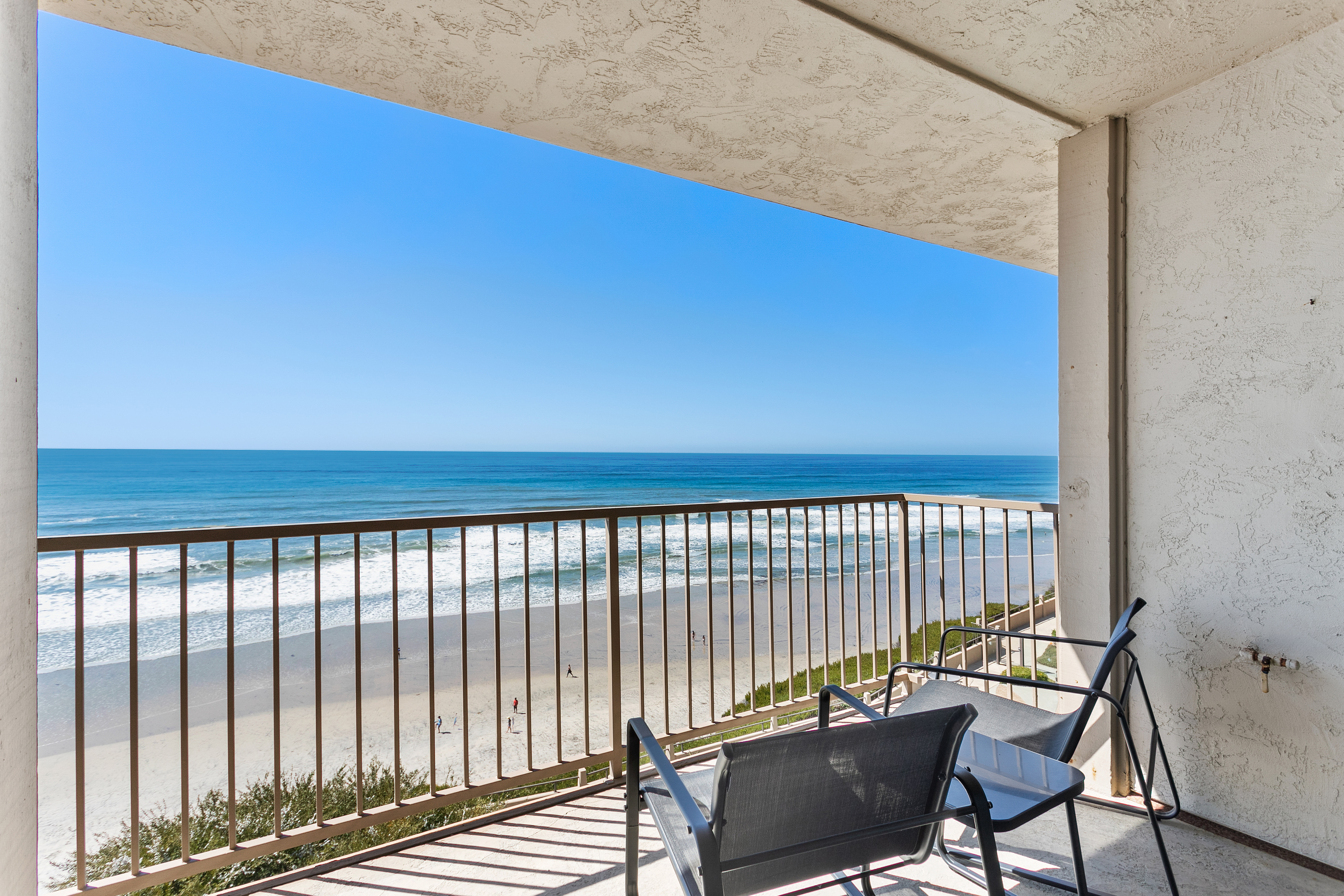 Beach View Beauty - DMBC775D 6