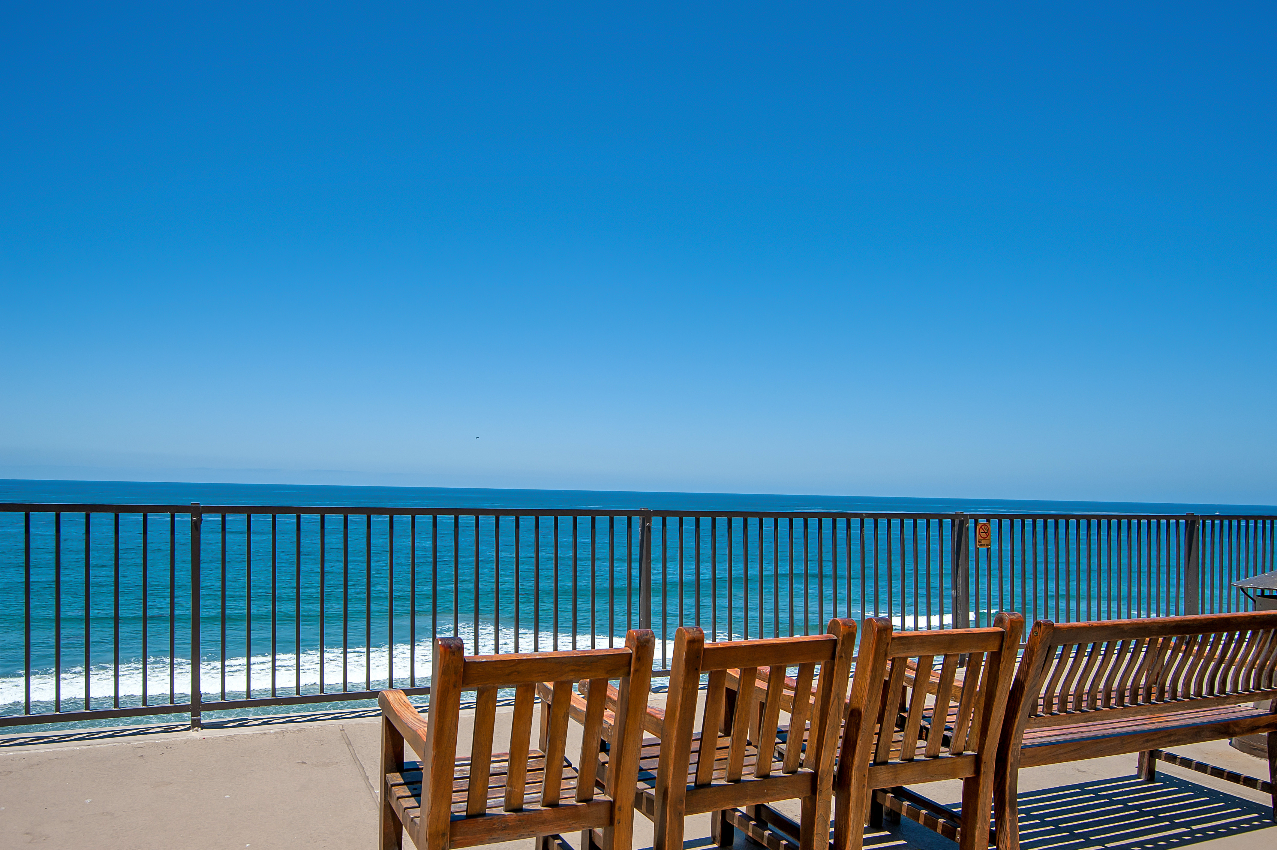 Beach View Beauty - DMBC775D 46