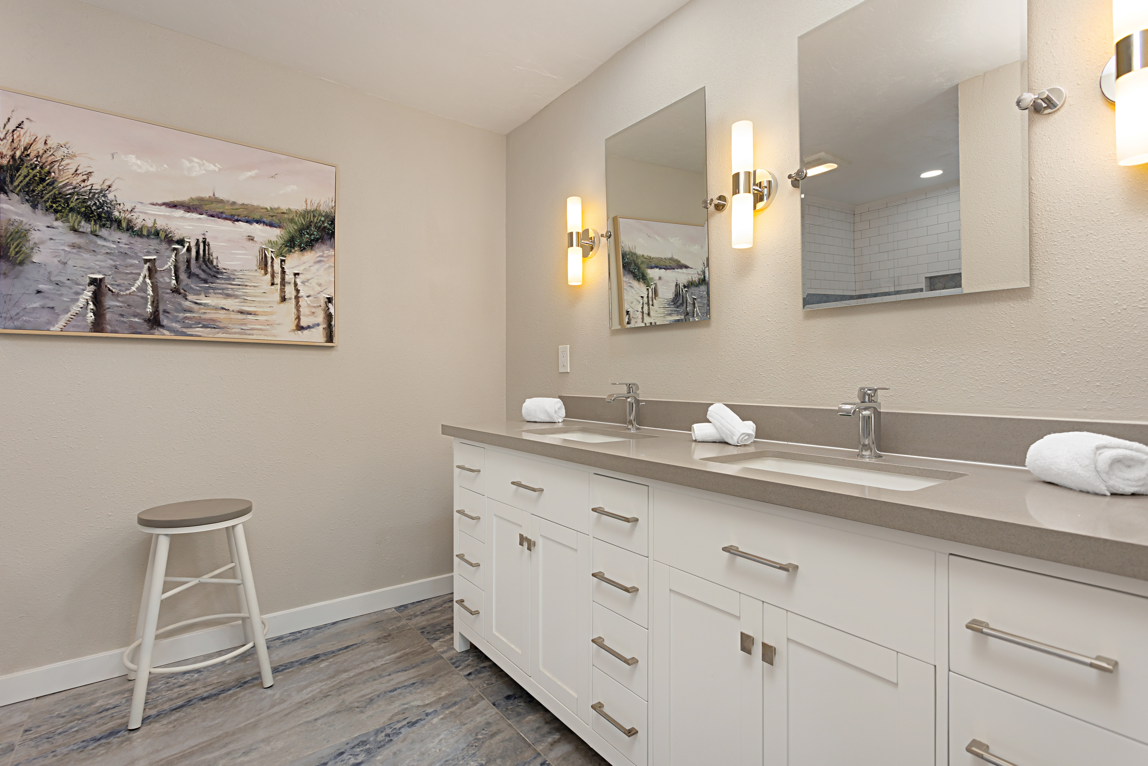 Coastal Retreat- SUR33 26