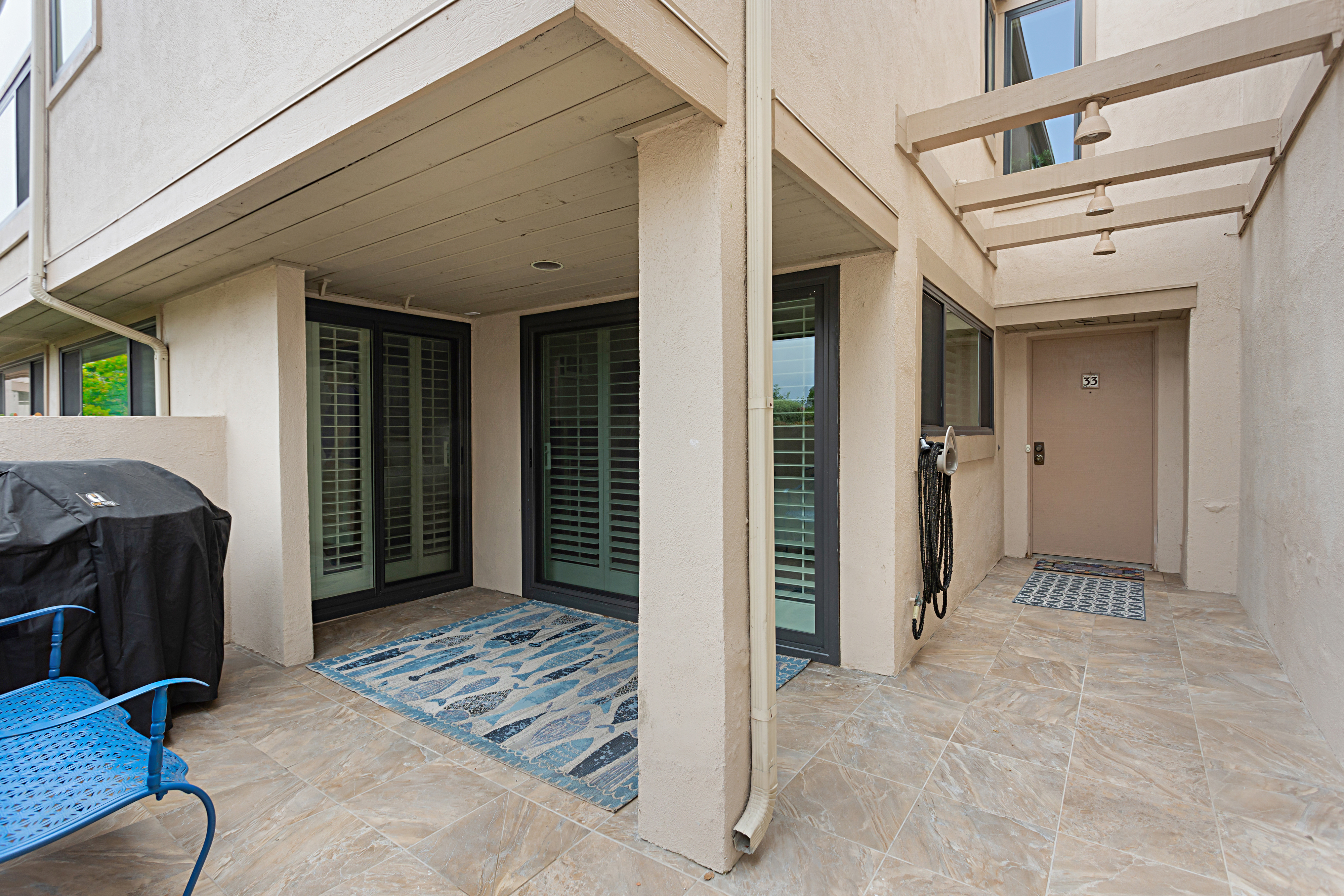 Coastal Retreat- SUR33 34