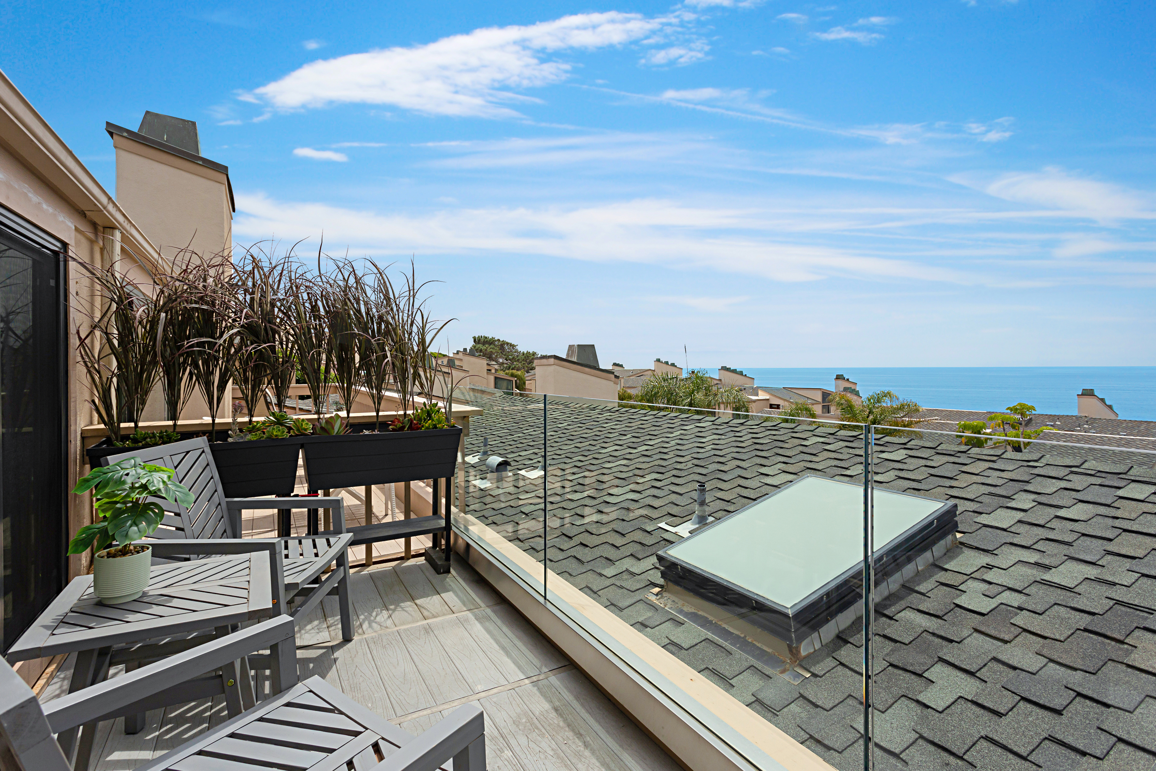 Coastal Retreat- SUR33 6