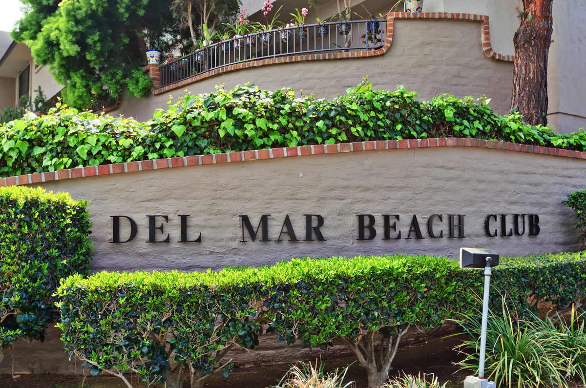 Beachfront Bliss - DMBC815 48