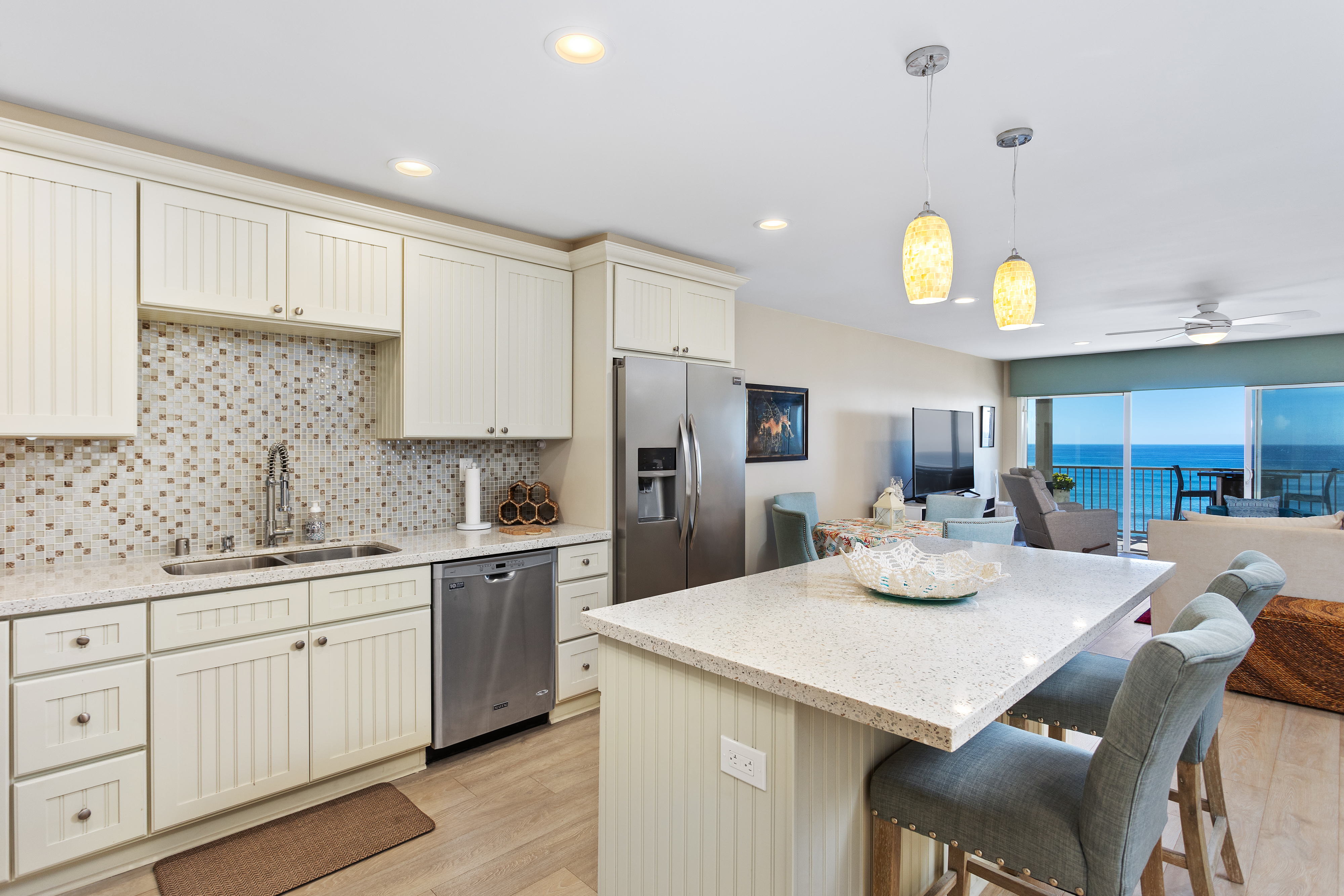 Beachfront Bliss - DMBC815 14